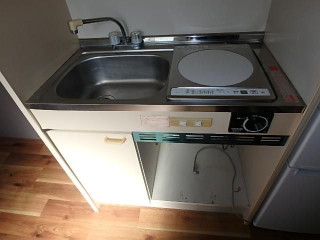 �y�L�b�`���z�@