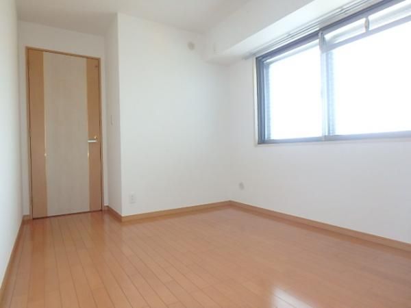 �y���̑������E�X�y�[�X�z�@