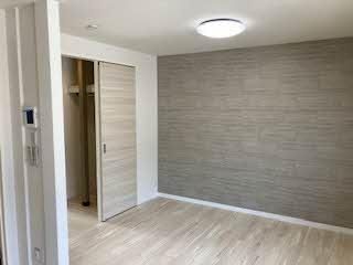 �y���ԁE���r���O�z�@