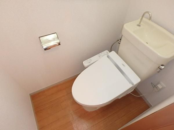 �y�g�C���z�@