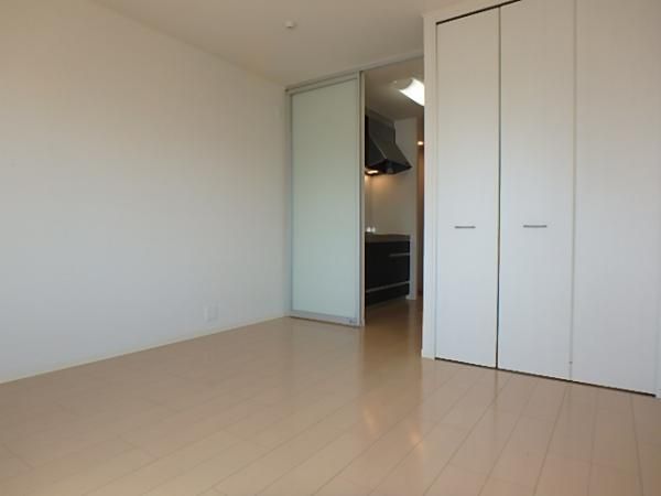 �y���ԁE���r���O�z�@