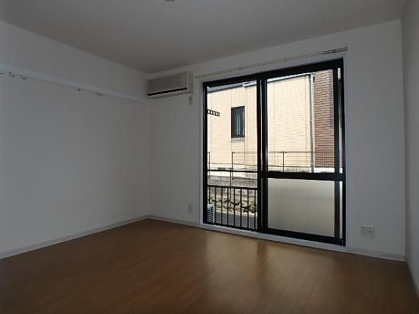 �y���̑������E�X�y�[�X�z�@