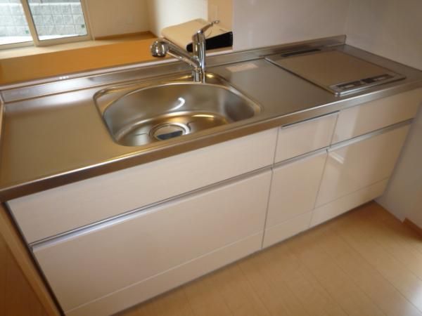 �y�L�b�`���z�@