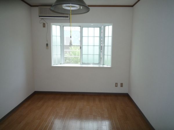 �y���̑������E�X�y�[�X�z�@