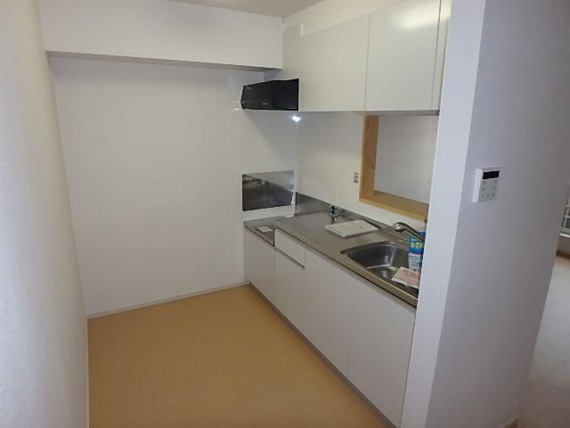 �y�L�b�`���z�@