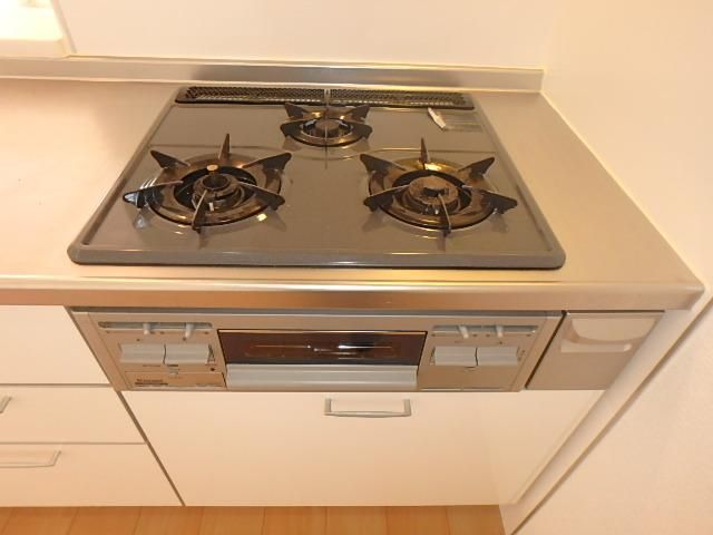 �y�L�b�`���z�@