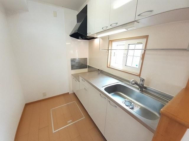 �y�L�b�`���z�@