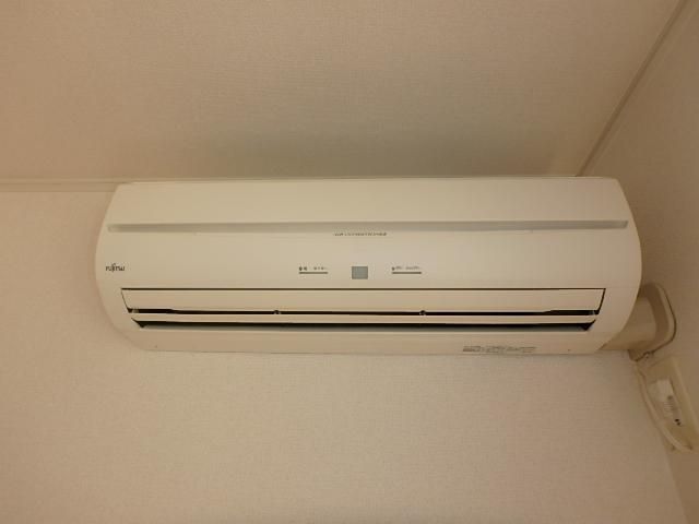 �y���̑��ݔ��z�@