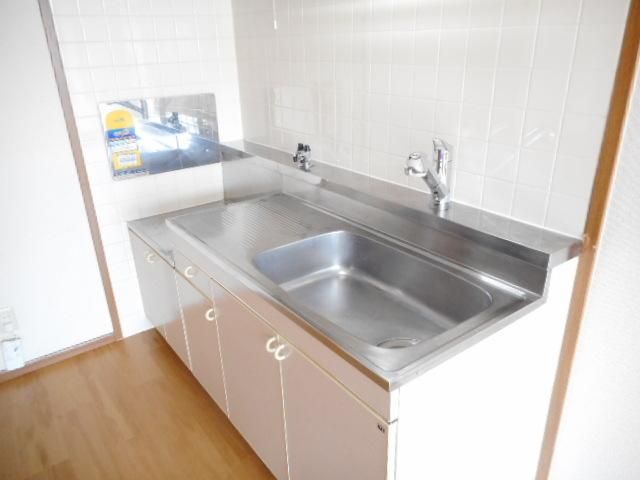 �y�L�b�`���z�@