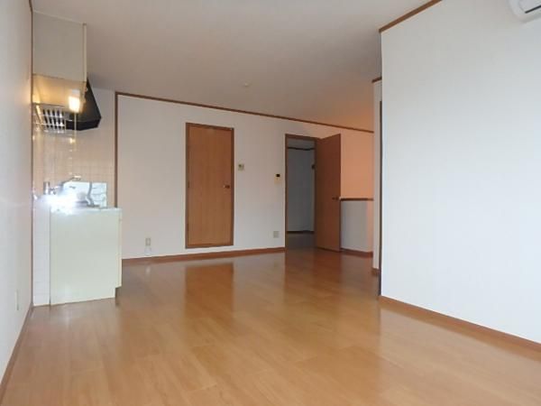 �y�����E���r���O�z�@