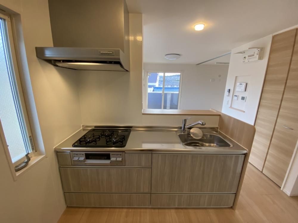 �y�L�b�`���z�@