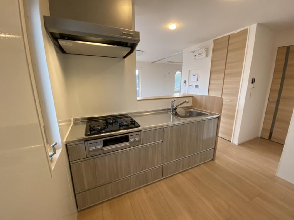 �y�L�b�`���z�@