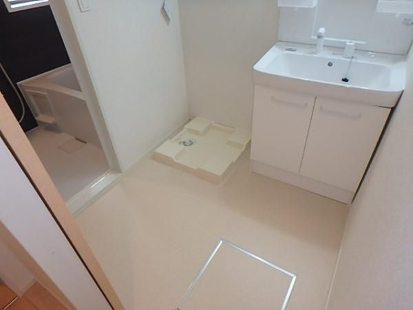 �y���ʏ��z�@