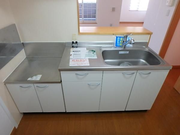 �y�L�b�`���z�@