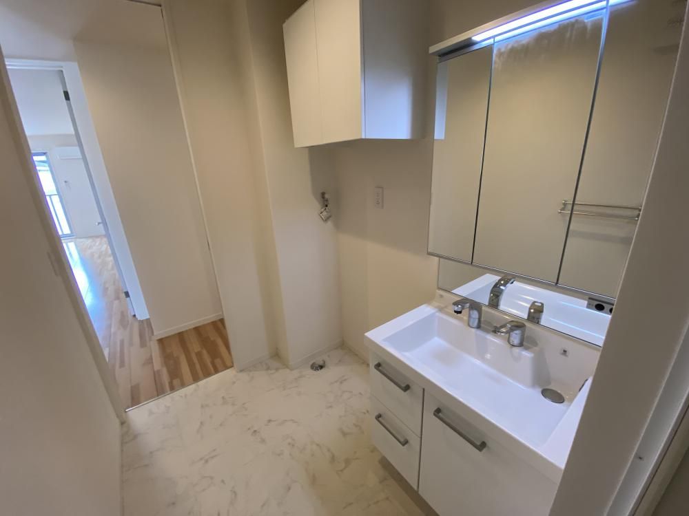 �y���ʏ��z�@