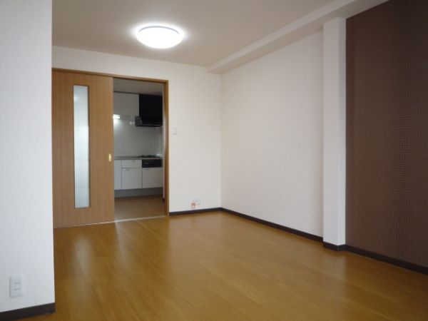 �y���̑������E�X�y�[�X�z�@