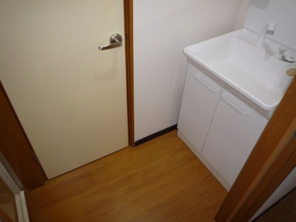 �y���ʏ��z�@