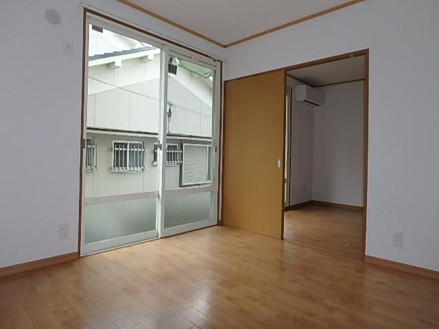 �y���̑��z�@