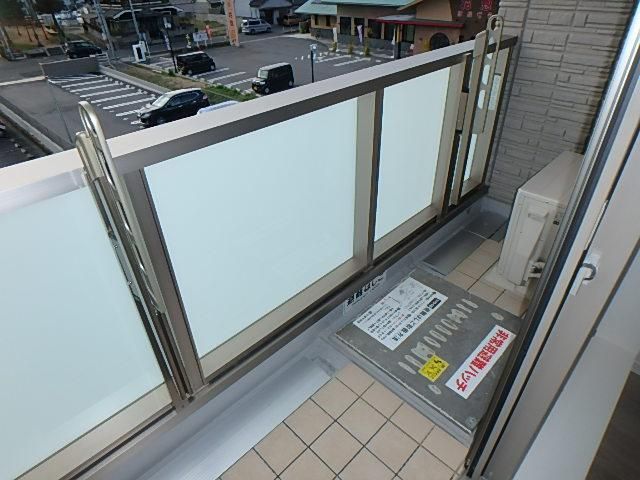 �y�o���R�j�[�z�@