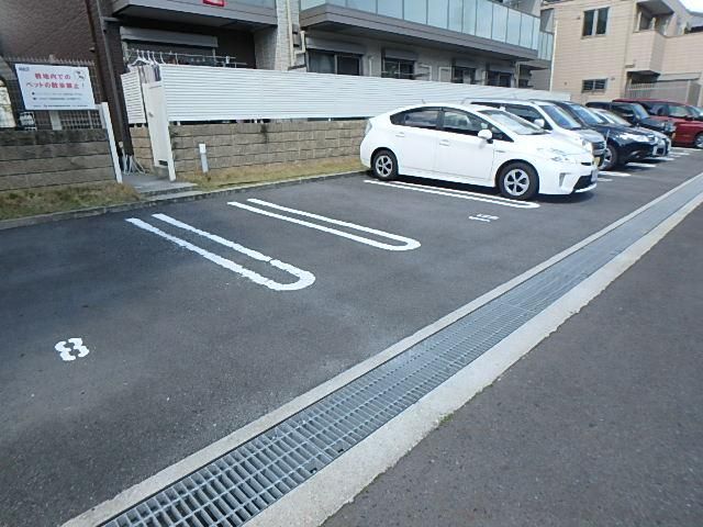 yԏz@