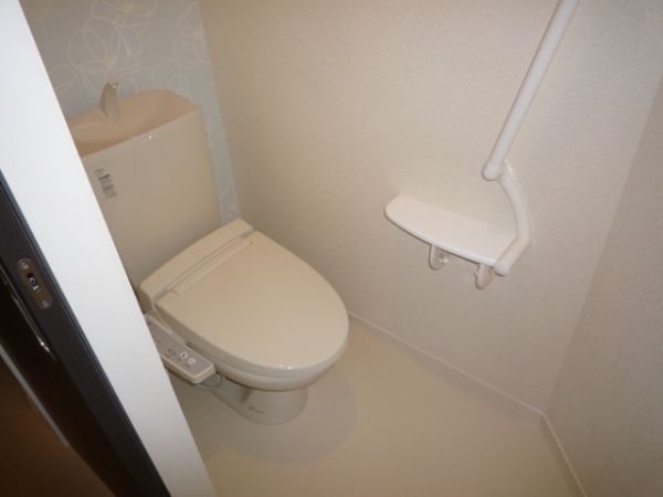 �y�g�C���z�@