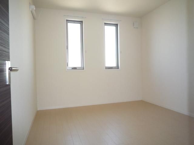 �y���̑������E�X�y�[�X�z�@