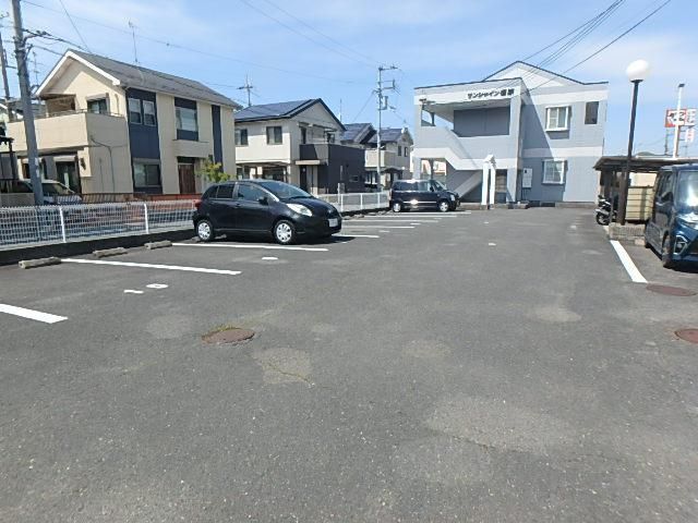 yԏz@