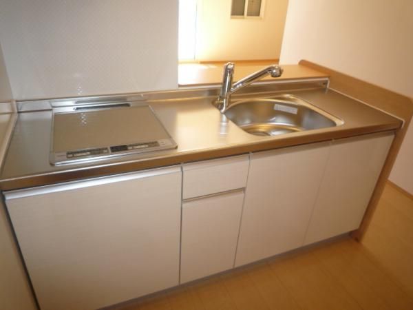 �y�L�b�`���z�@