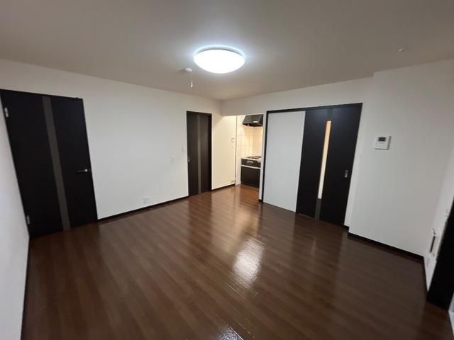 �y���ԁE���r���O�z�@