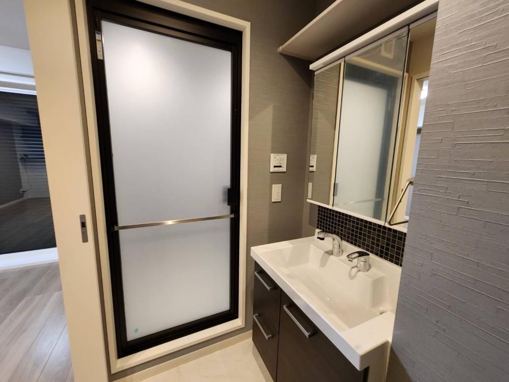 �y���ʏ��z�@