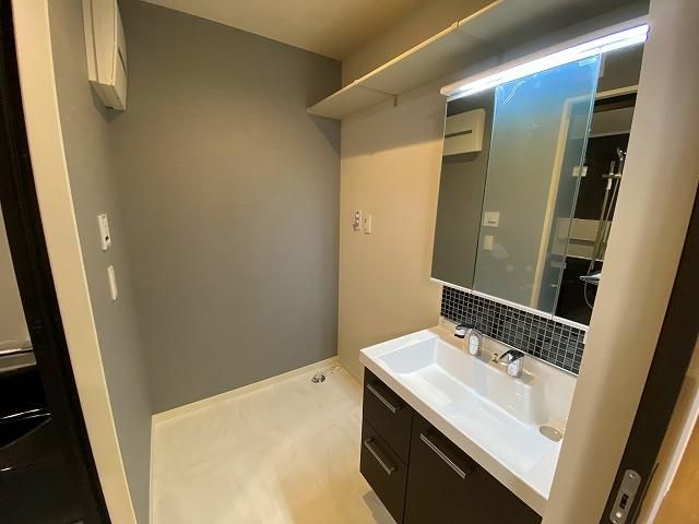 �y���ʏ��z�@