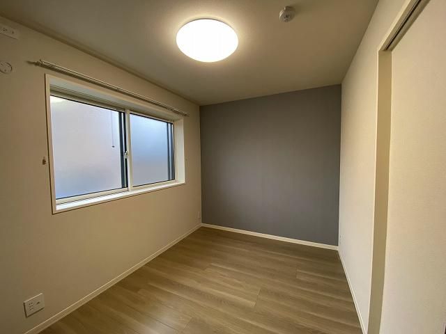 �y�Q���z�@