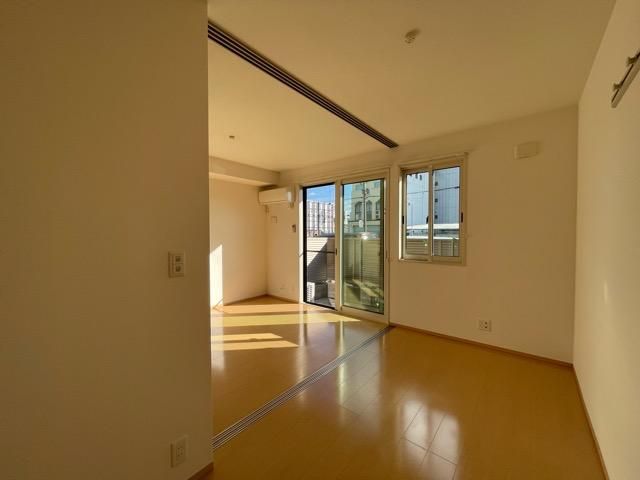 �y���̑������E�X�y�[�X�z�@