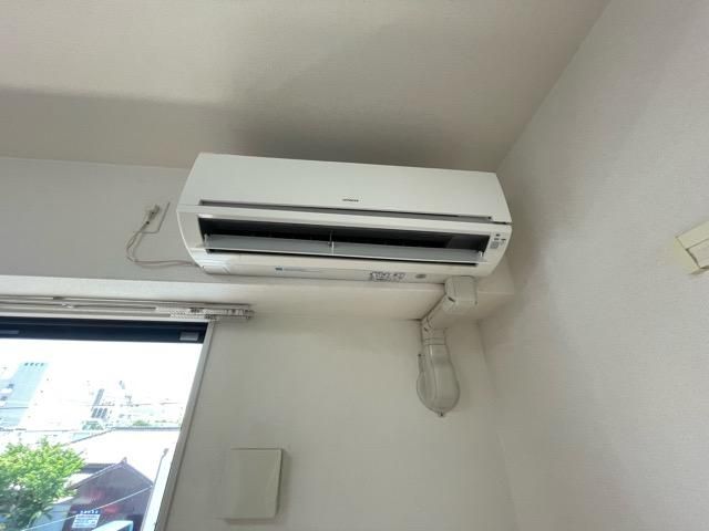 �y���̑��ݔ��z�@