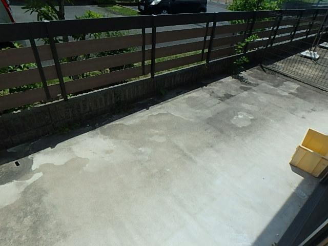 yz@