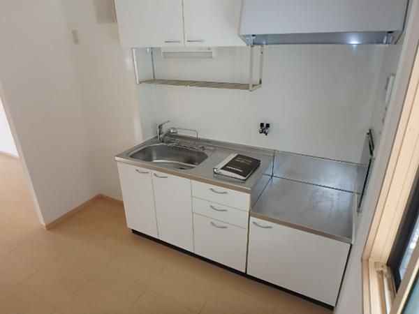 �y�L�b�`���z�@