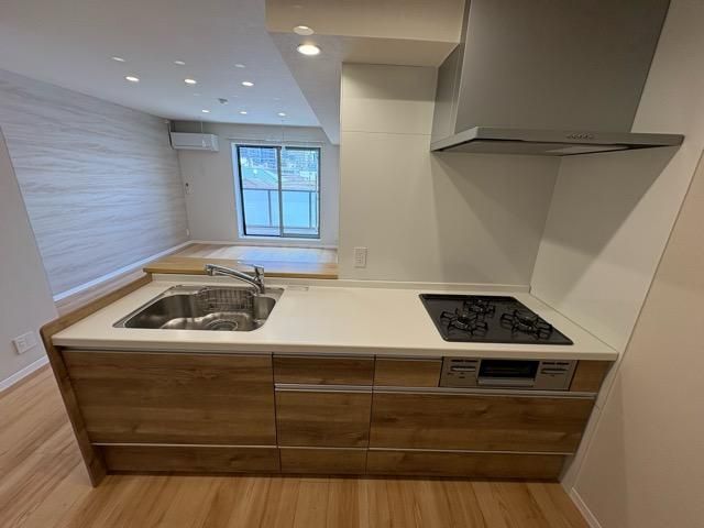 �y�L�b�`���z�@