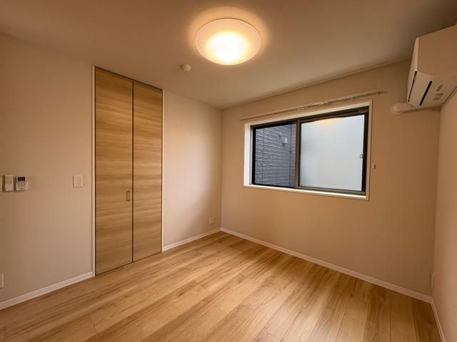 �y���̑������E�X�y�[�X�z�@