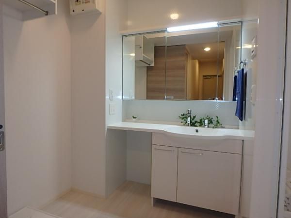 �y���ʏ��z�@