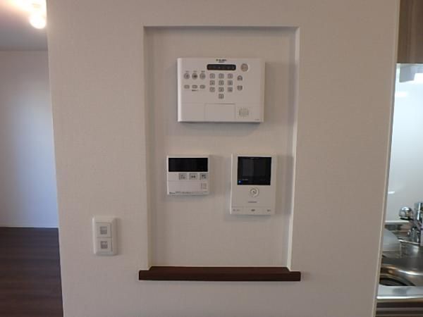 �y�Z�L�����e�B�z�@���z�[���Z�L�����e�B�ƃ��j�^�[�t�C���^�[�z����