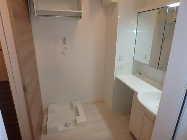 �y���ʏ��z�@