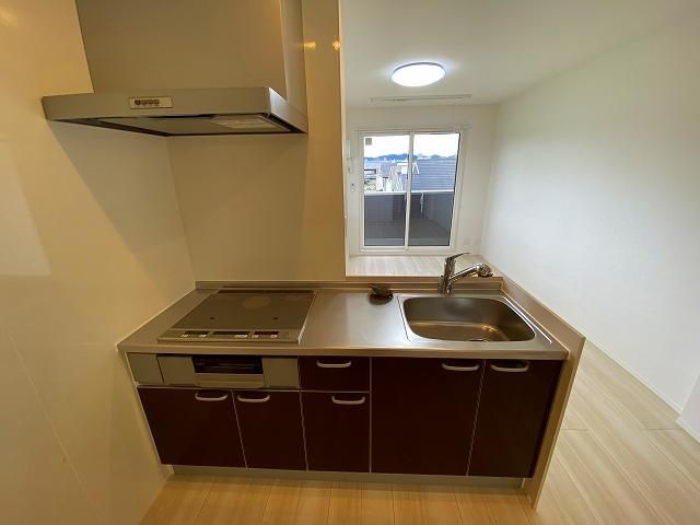 �y�L�b�`���z�@