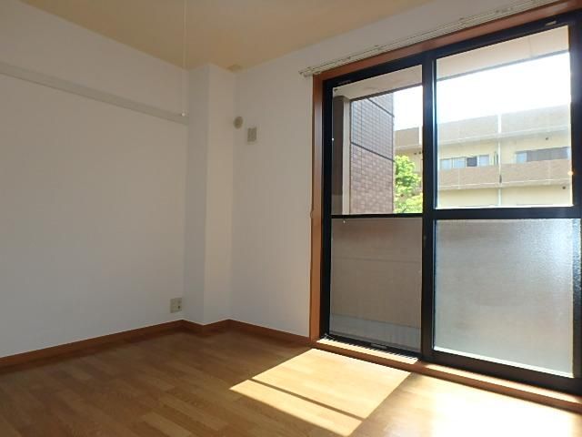 �y���̑������E�X�y�[�X�z�@