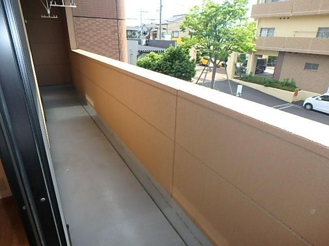 �y�o���R�j�[�z�@