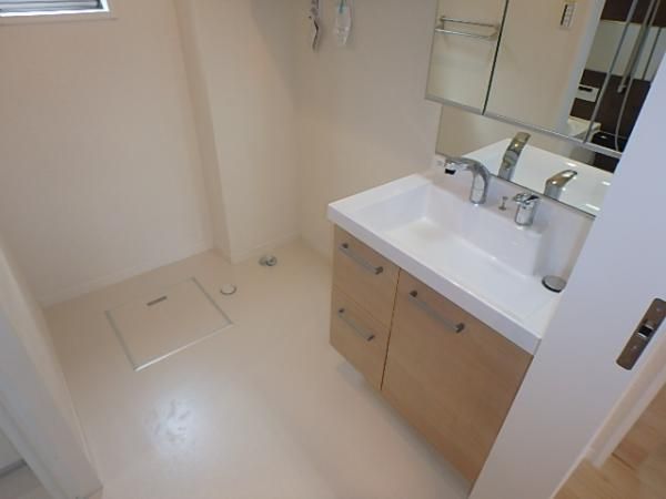 �y���ʏ��z�@