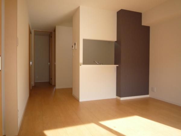 �y���ԁE���r���O�z�@