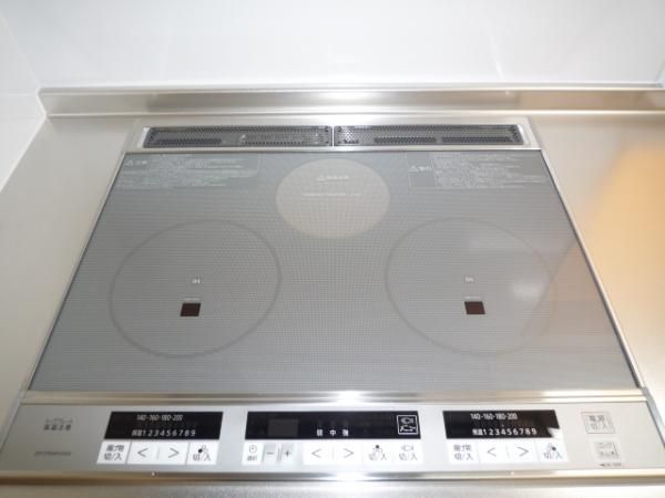 �y�L�b�`���z�@