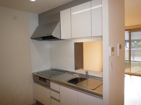 �y�L�b�`���z�@