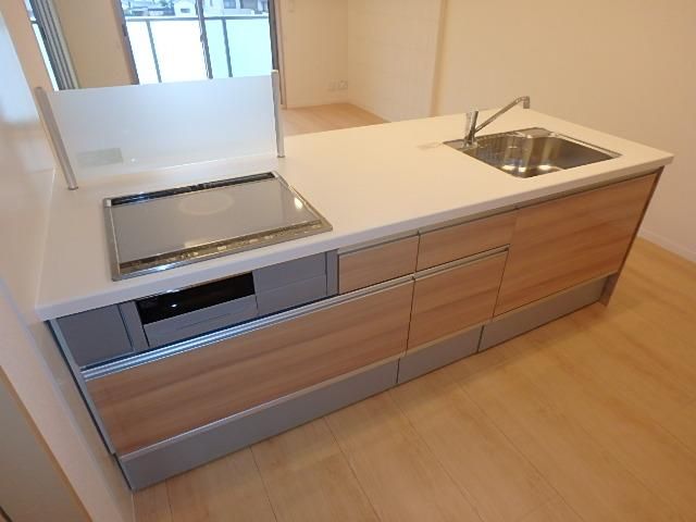 �y�L�b�`���z�@