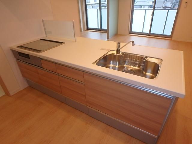 �y�L�b�`���z�@